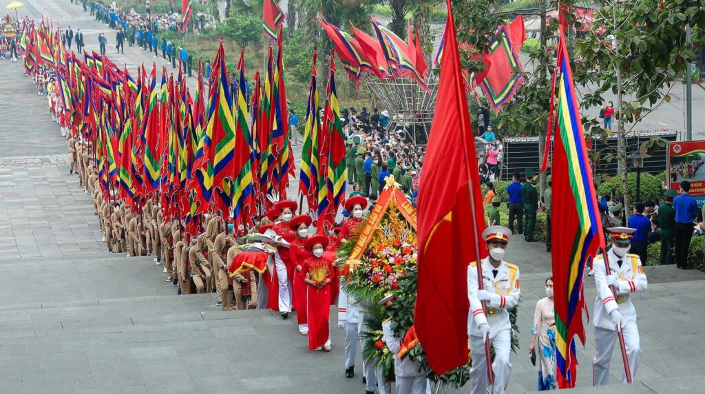 Thuyết minh về Lễ hội đền Hùng, lễ Giỗ Tổ Hùng Vương