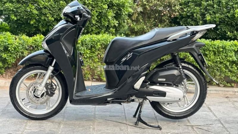 Xe SH 125i 2018 giá bao nhiêu? Giá đề xuất và lăn bánh T5/2024