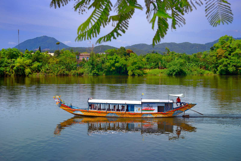 Phân tích chất thơ trong Ai đã đặt tên cho dòng sông siêu hay